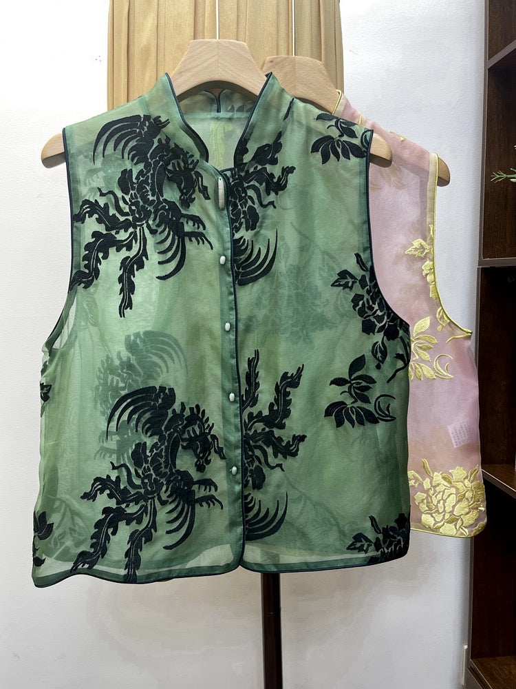 Chinese style embroidery silk vest vest for women 2023 summer new retro disc buckle fashion thin style blouse