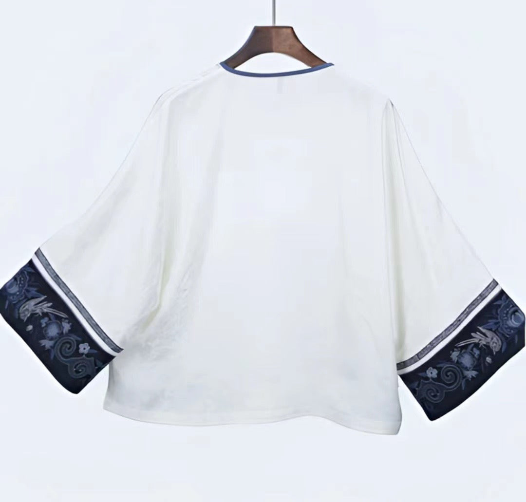 Women's new Chinese style crew-neck top