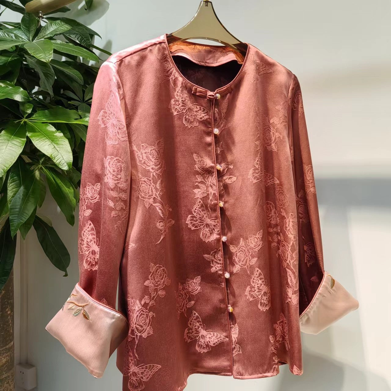 Spring summer silk gauze jacquard national style coat cuffs spell acetic acid heavy positioning embroidery new Chinese style blouse